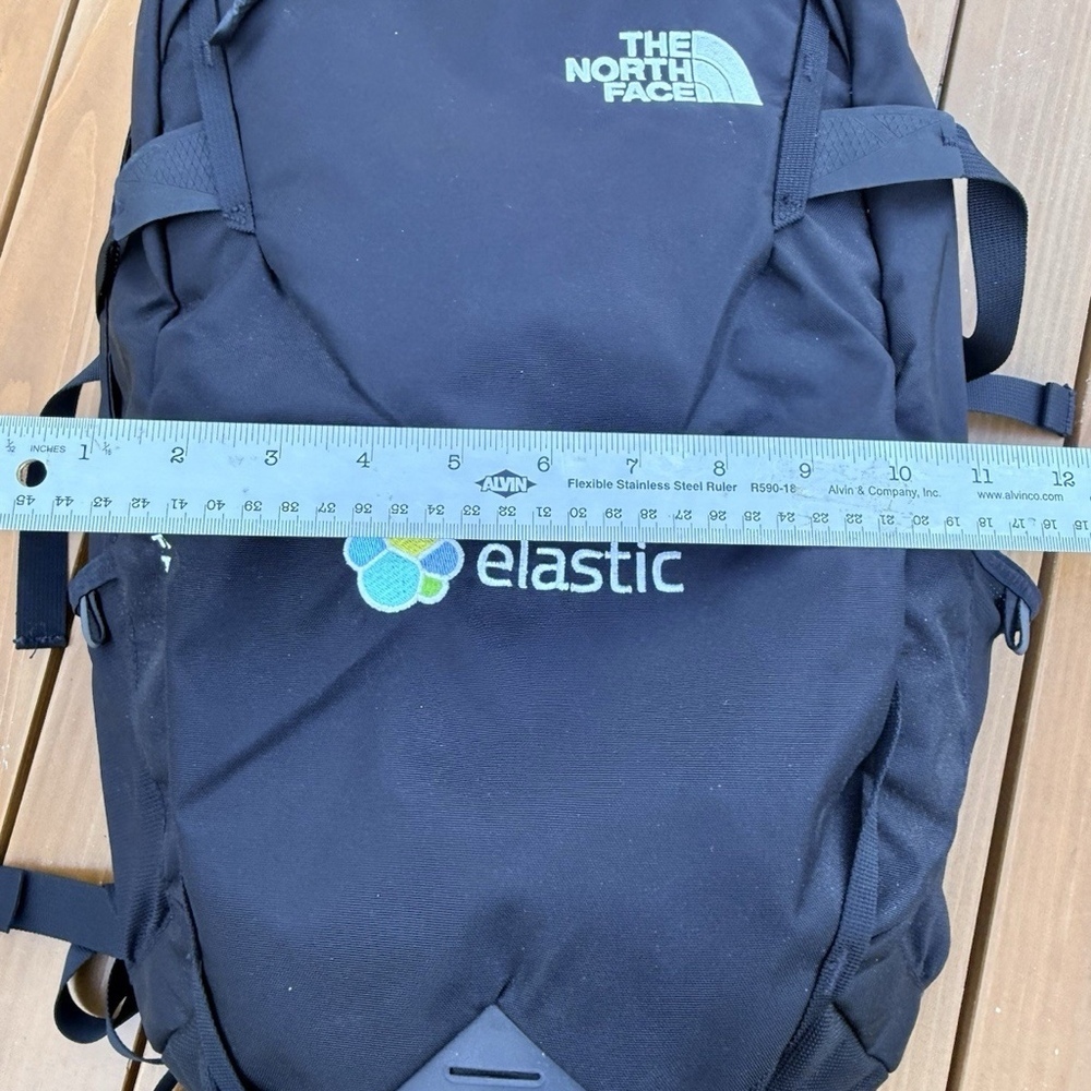 The North Face Fall Line Backpack With Bordered - Picture 5 of 10